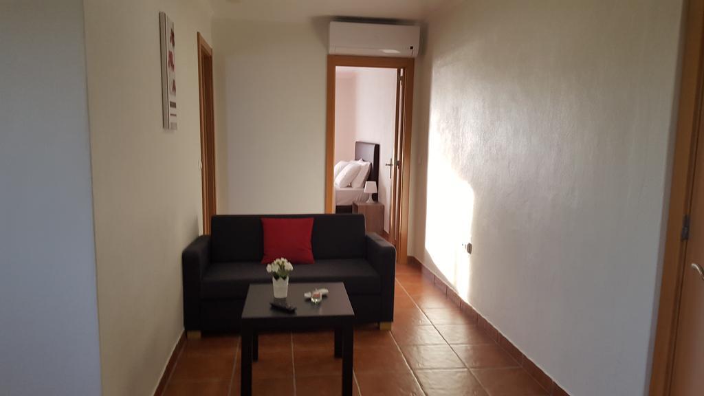 Monte Da Barragem Hotel Montargil Exterior photo
